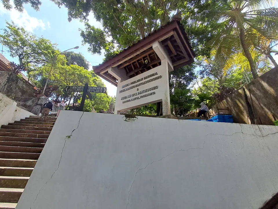 Kompleks makam raja-raja Mataram di Imogiri, Bantul, Yogyakarta